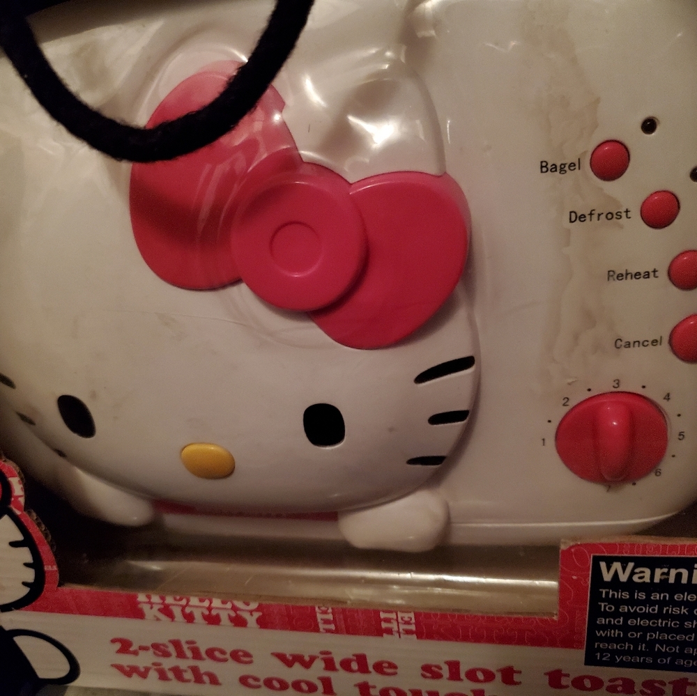 Hello Kitty Toaster